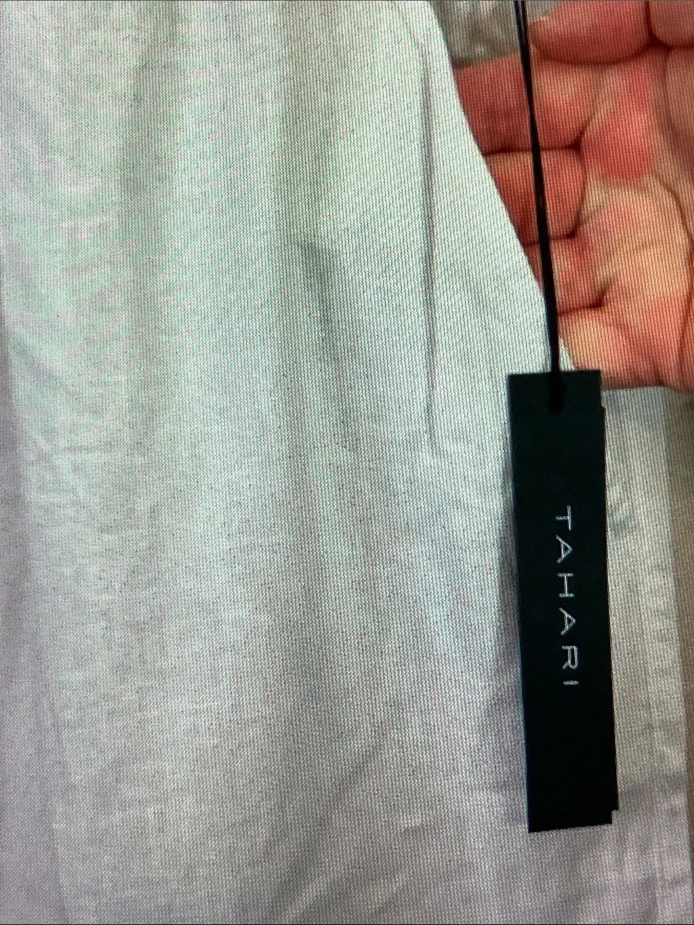 Tahari Light Gray Elastic-Waist Pull-On Bermuda Shorts